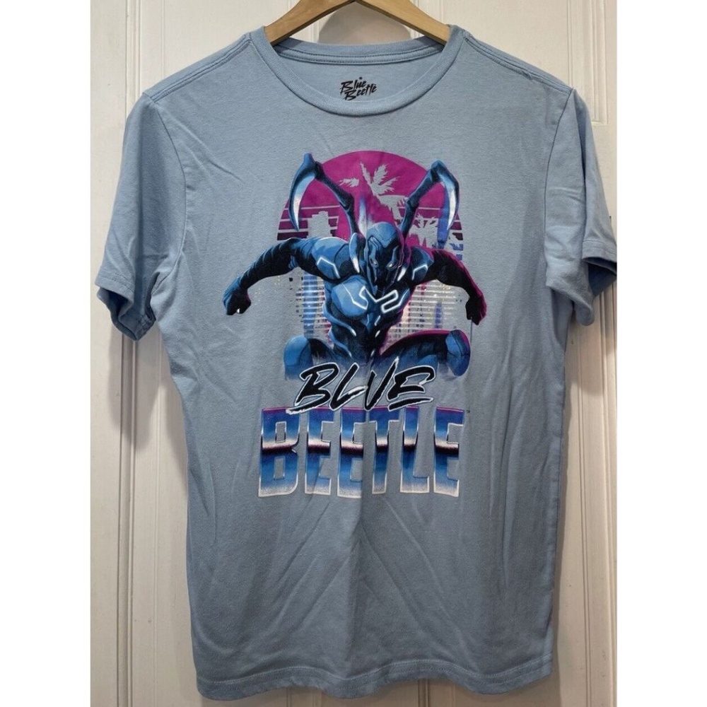 Blue Beetle Light Blue Short Sleeve Graphic T-Shirt Youth Size XL